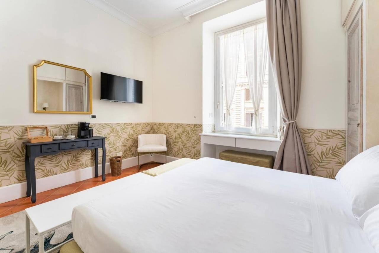 Отель Fori Imperiali Luxe Mansion Рим Экстерьер фото